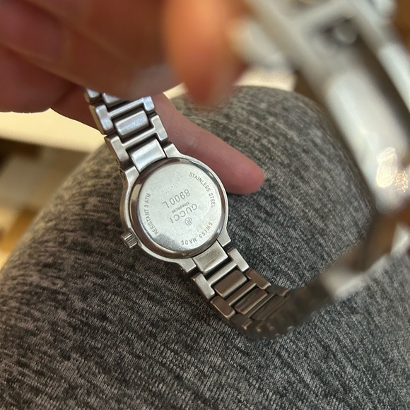 Magnificent Gucci 8900L - Picture 5 of 10